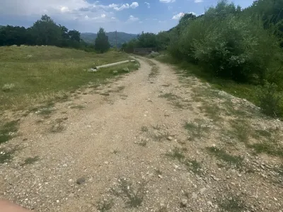 Drum acces teren vanzare Breaza de Sus Prahova camp